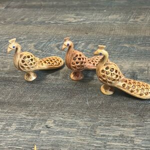 NOVICA Handmade Wood Sculpture Natural Kadam  Jali Bird 'Opulent Peacock Mini'‎